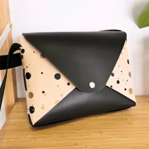 Bolso sobre de cuero - Negro/Natural