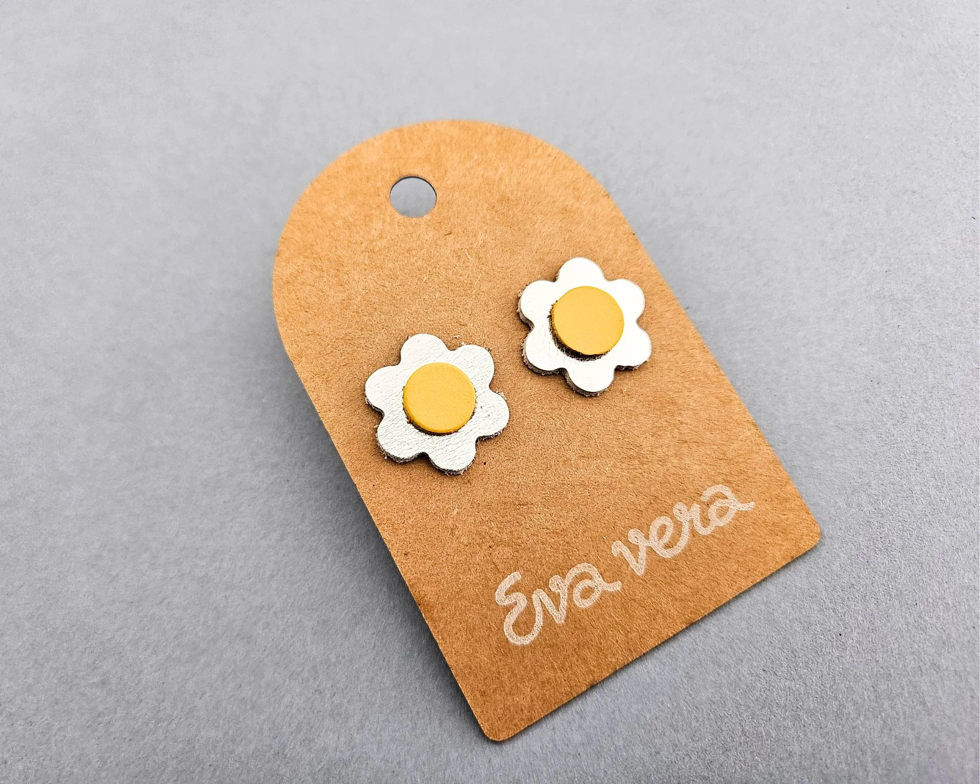 Pendientes cuero | Flor - Imagen 2